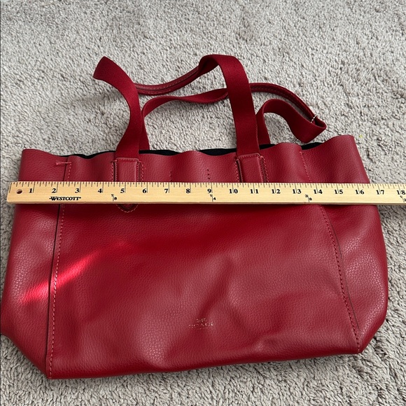 Coach Derby Red Leather Tote Bag - Picture 8 of 8